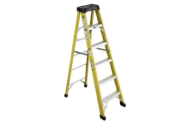 6-Foot Fiberglass Step Ladder – Entry-Level & Safe 1