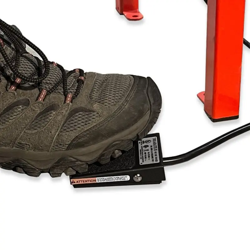 Foot-Controlled Scroll Saw Switch For Hands-Free Operation 1