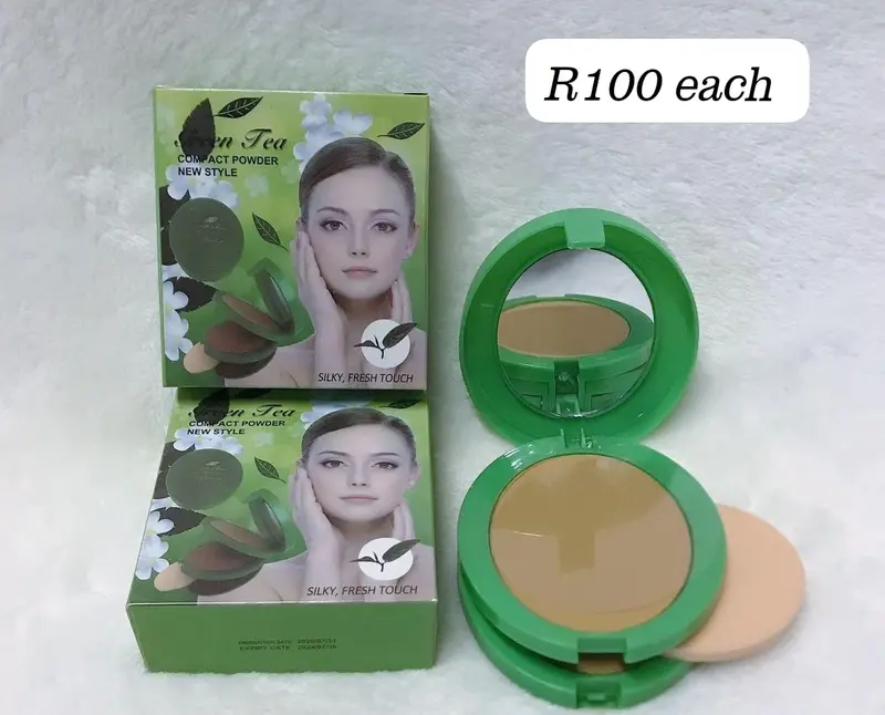 Green Tea Infused Compact Powder – 6-Unit Refreshing Matte Finish Set 1