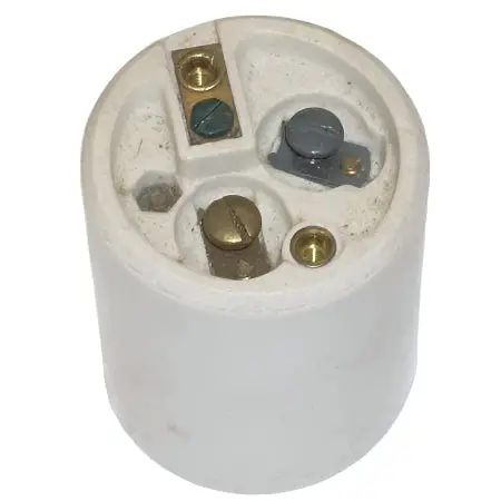 Leviton Porcelain Light Socket – 1-1/2 Inch, Usa-Made 1